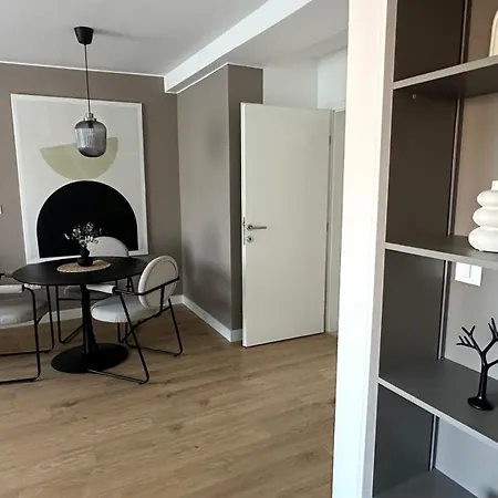 Avanti - Blizina Centra,besplatan Parking I Balkon