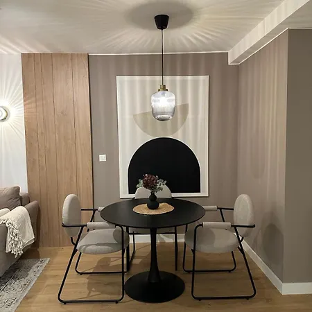 Avanti - Blizina Centra,besplatan Parking I Balkon *