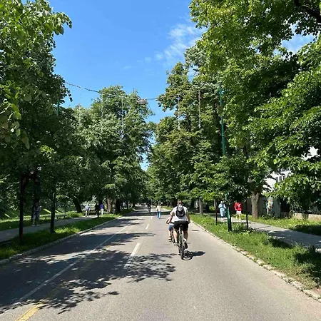Avanti - Blizina Centra,besplatan Parking I Balkon Apartment *
